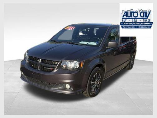 Granite Pearlcoat 2018 Dodge Grand Caravan GT