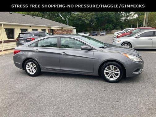 2012 Hyundai SONATA GLS