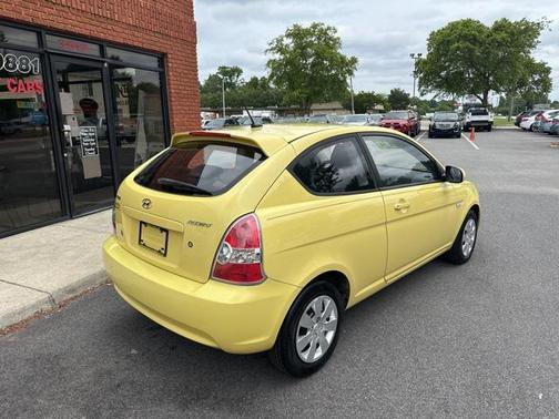 2010 Hyundai Accent GS
