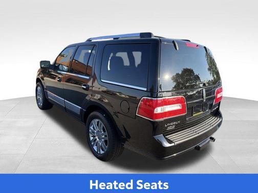 Black Clearcoat 2008 Lincoln Navigator Base