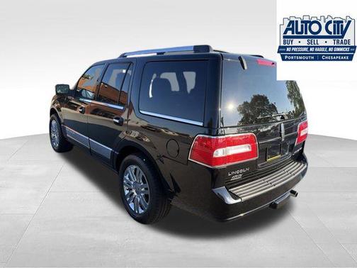 Black Clearcoat 2008 Lincoln Navigator Base
