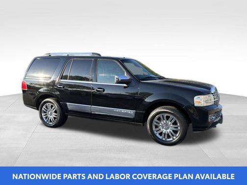 Black Clearcoat 2008 Lincoln Navigator Base