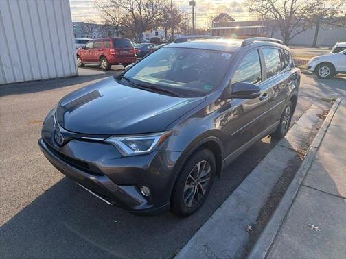 2017 Toyota RAV4 Hybrid XLE