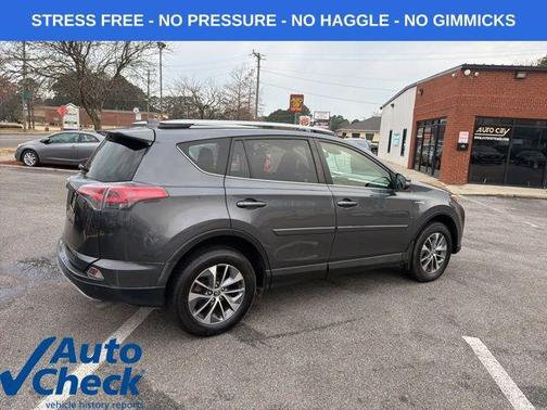 Magnetic Gray Metallic 2017 Toyota RAV4 Hybrid XLE