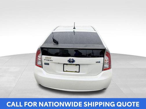 Blizzard Pearl 2013 Toyota Prius Three