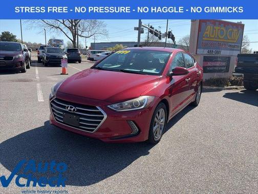 2017 Hyundai ELANTRA SE
