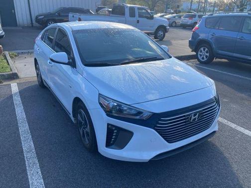 2019 Hyundai IONIQ Hybrid SEL