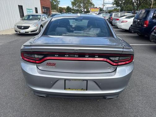 2018 Dodge Charger R/T