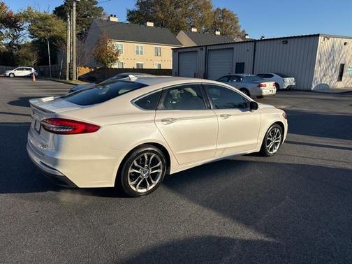 2020 Ford Fusion Hybrid Titanium