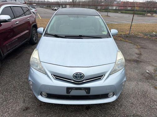 2013 Toyota Prius v 