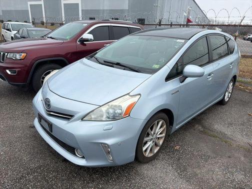 2013 Toyota Prius v 