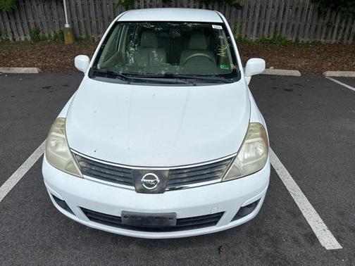 2008 Nissan Versa SL
