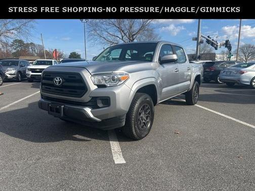 2016 Toyota Tacoma SR