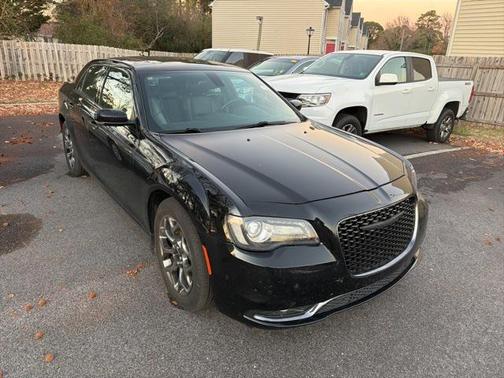 2016 Chrysler 300 S