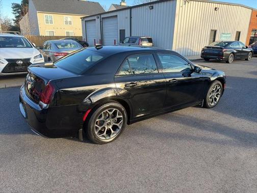 2016 Chrysler 300 S