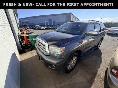 2014 Toyota Sequoia Platinum