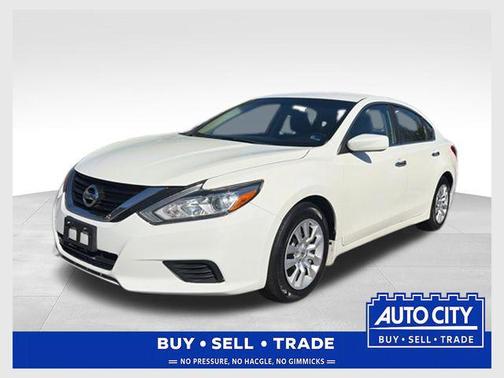 Glacier White 2017 Nissan Altima 2.5 S