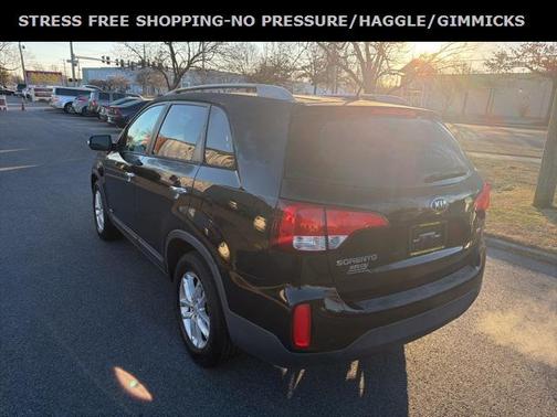 2015 Kia Sorento LX