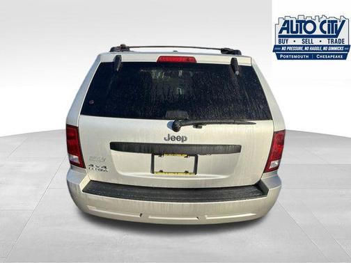 Light Graystone Pearlcoat 2009 Jeep Grand Cherokee Laredo