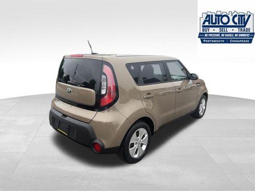 Latte Brown 2016 Kia Soul Base
