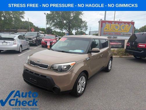 Latte Brown 2016 Kia Soul Base