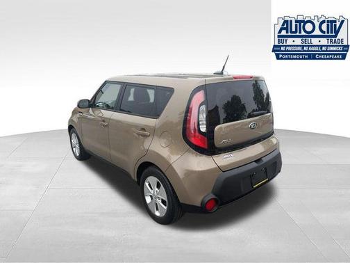 Latte Brown 2016 Kia Soul Base