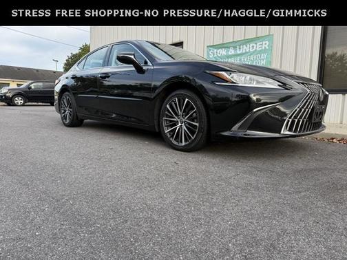2022 Lexus ES 350 Base