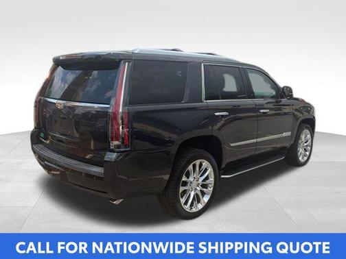 Manhattan Noir Metallic 2019 Cadillac Escalade Luxury