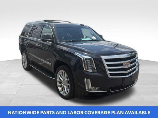 Manhattan Noir Metallic 2019 Cadillac Escalade Luxury