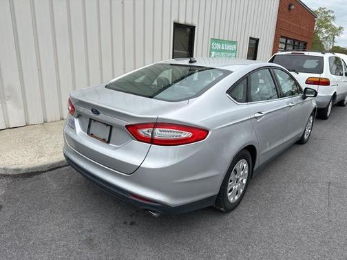 2014 Ford Fusion S