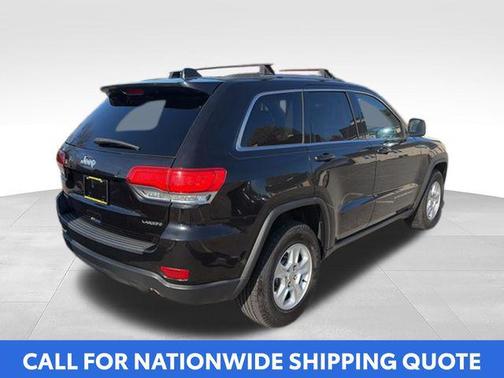 Brilliant Black Crystal Pearlcoat 2014 Jeep Grand Cherokee Laredo