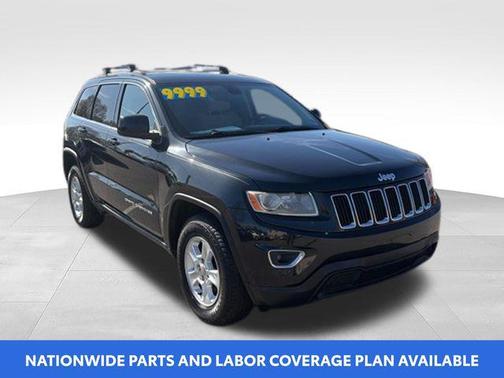 Brilliant Black Crystal Pearlcoat 2014 Jeep Grand Cherokee Laredo