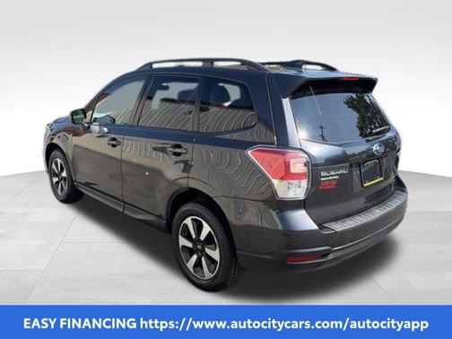 Dark Gray Metallic 2017 Subaru Forester 2.5i Premium