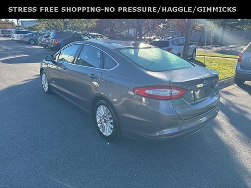 2013 Ford Fusion Hybrid SE Hybrid