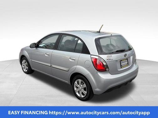 Silver 2011 Kia Rio5 LX