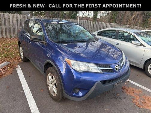 2014 Toyota RAV4 LE