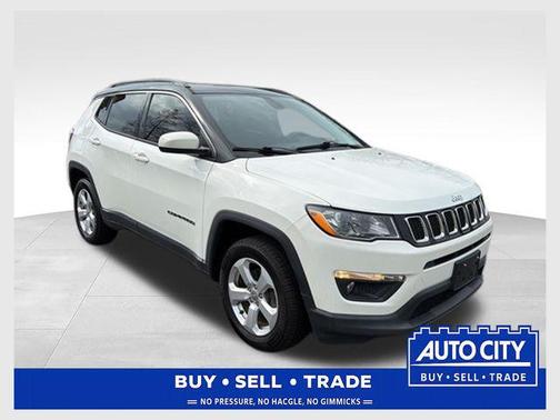 White Clearcoat 2019 Jeep Compass Latitude