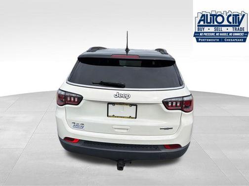 White Clearcoat 2019 Jeep Compass Latitude