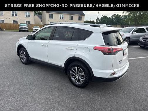 2017 Toyota RAV4 Hybrid XLE