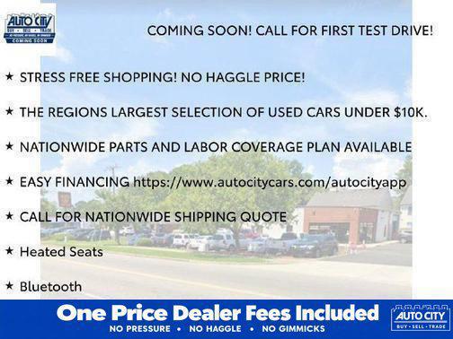 White Frost Tricoat 2017 GMC Acadia SLT-2