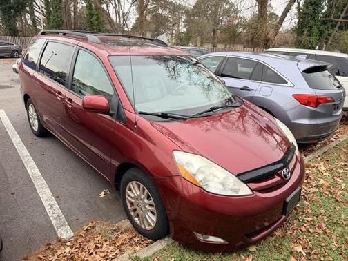 2010 Toyota Sienna 