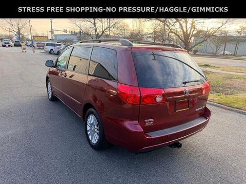 2010 Toyota Sienna XLE