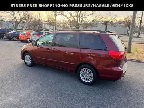 2010 Toyota Sienna XLE