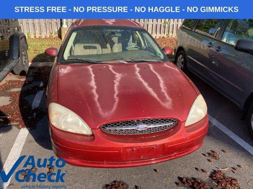 Toreador Red Clearcoat Metallic 2001 Ford Taurus SE