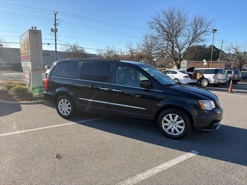 2015 Chrysler Town & Country Touring