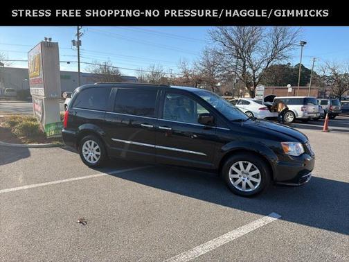 2015 Chrysler Town & Country Touring