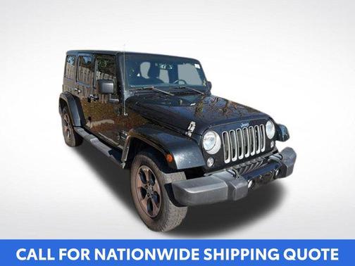Black Clearcoat 2016 Jeep Wrangler Unlimited Sahara