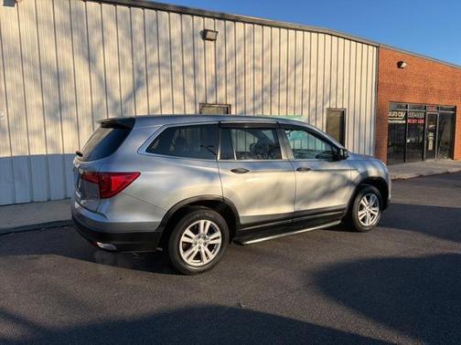 2016 Honda Pilot LX