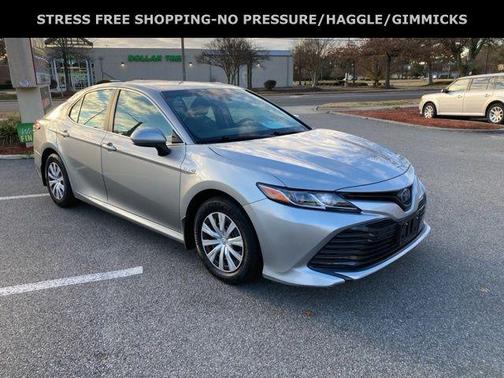2018 Toyota Camry Hybrid LE