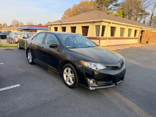 Attitude Black Metallic 2012 Toyota Camry SE